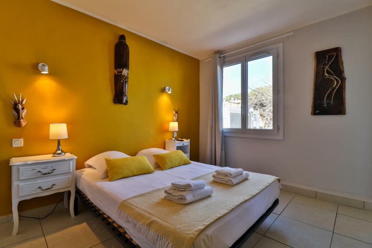 Hotel La Bastide Єр Екстер'єр фото